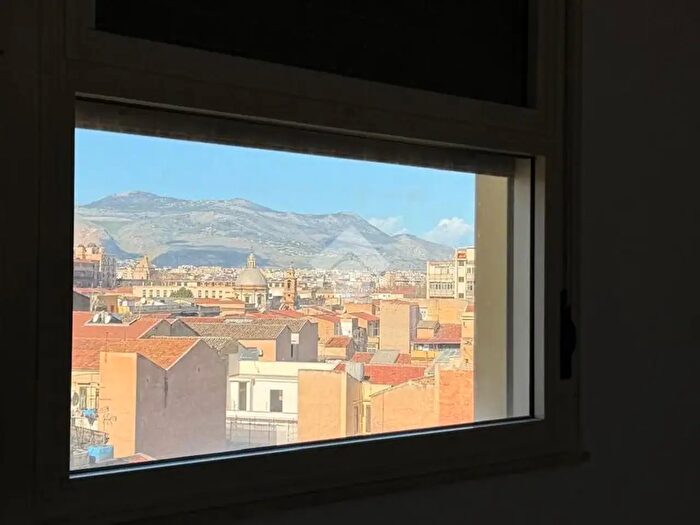 Appartamento quadrilocale in vendita in Via Salvatore Morso, Palermo