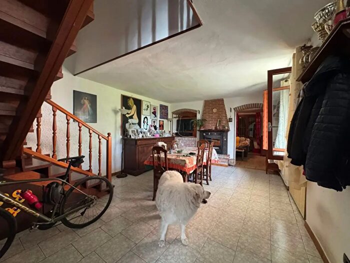 Casa con 5 locali in vendita in Via Diola, Ziano Piacentino