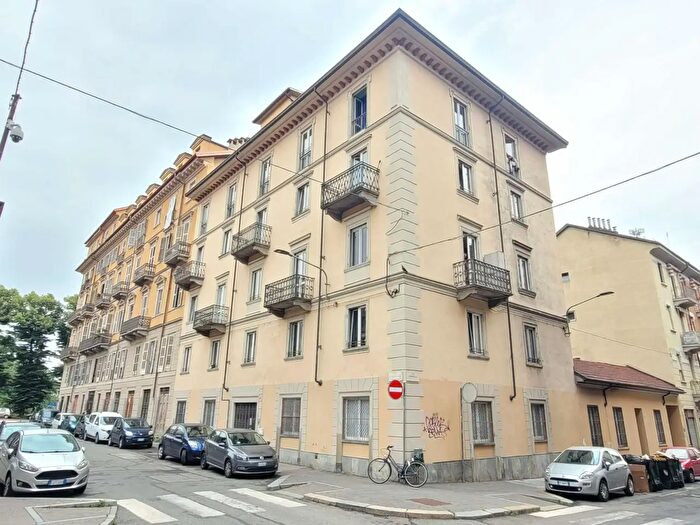 Appartamento monolocale in affitto in Via La Salle, Torino