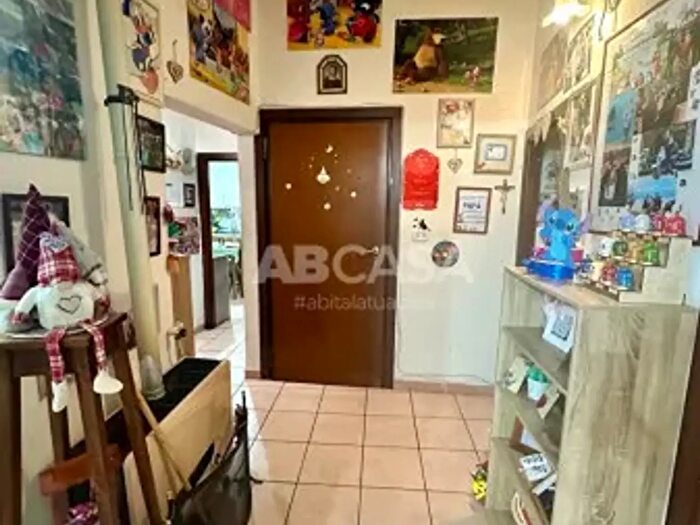 Appartamento trilocale in vendita in Piazza San Salvatore, Velletri