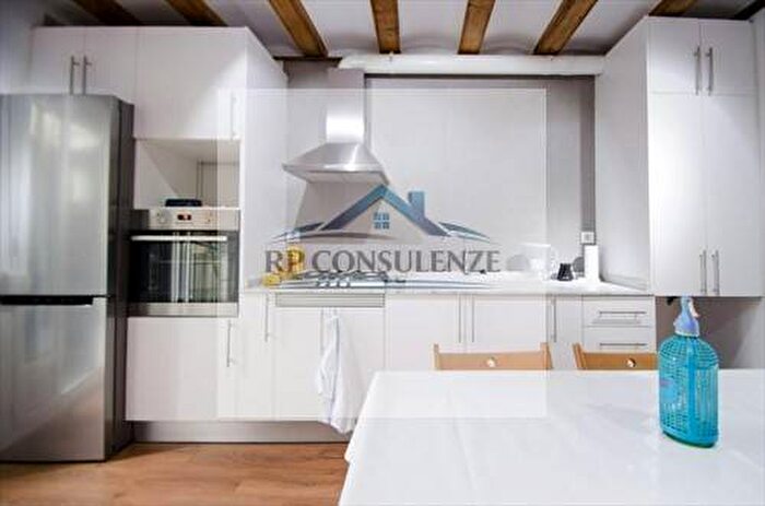 Appartamento bilocale in affitto in Leopoldo Vittorio Emanuele Statuto, Firenze