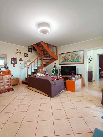 Appartamento con 7 locali in vendita in Alessandria