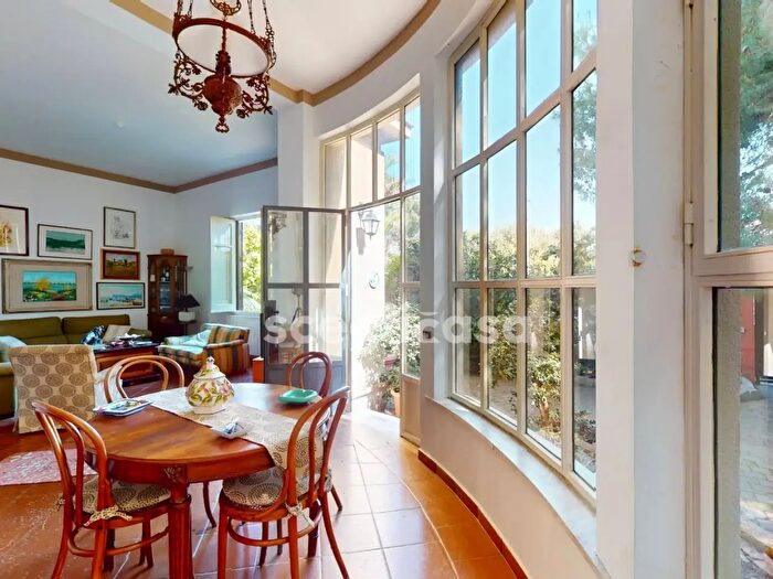 Casa con 5 locali in affitto in Via Cloe, Palermo