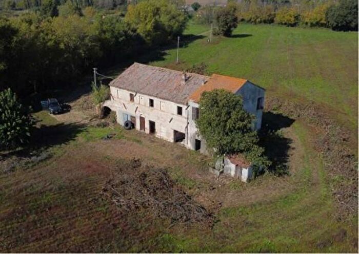 Casa con 6 locali in vendita in Via Spineto, Montemarciano