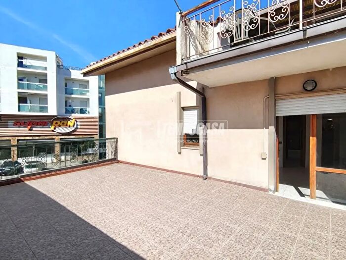 Appartamento trilocale in vendita in Via della Libertà, Selargius