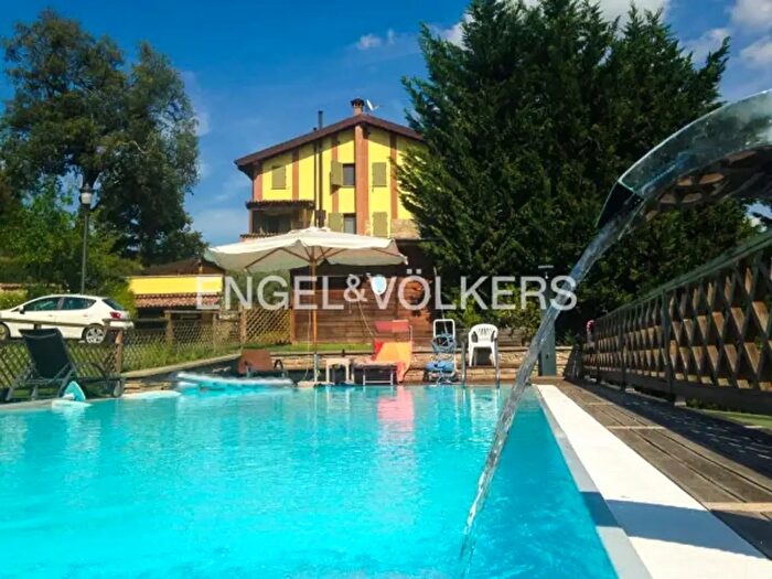 Casa con 6 locali in vendita in Via Ca' di Lavacchio, Pianoro