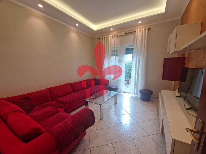 Appartamento con 6 locali in affitto in Via del Guarlone, Gignoro, Firenze