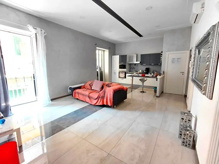 Appartamento quadrilocale in vendita in Via Speranzella, Napoli