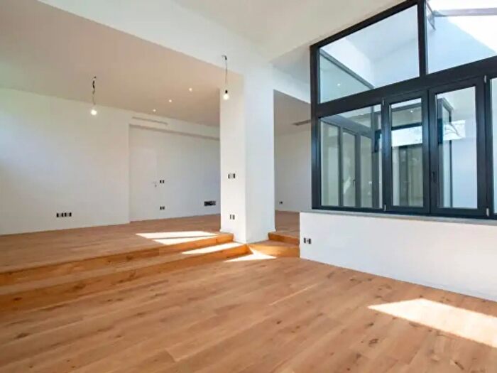 Appartamento con 5 locali in vendita in Via Catania, Collegno