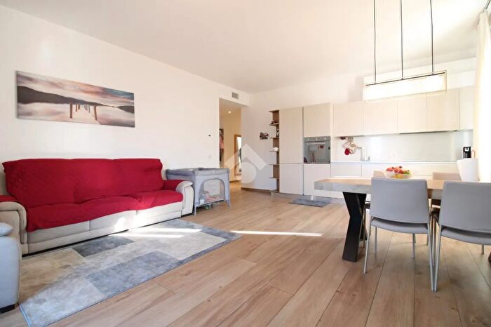 Appartamento quadrilocale in vendita in Via Michelangelo, Sassuolo