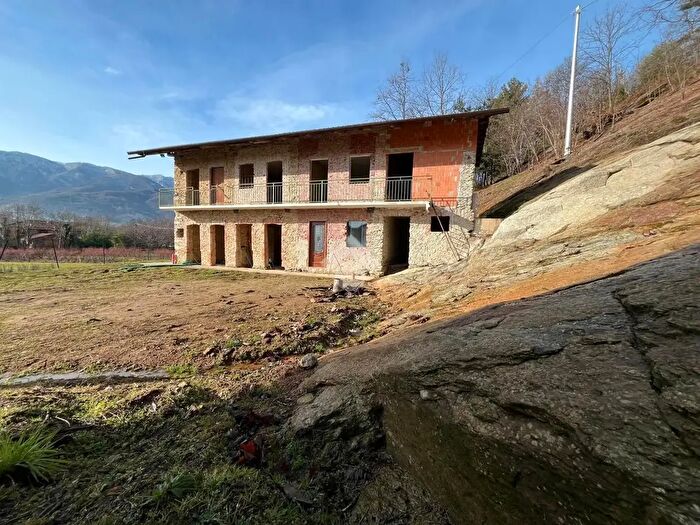 Case in Vendita e in Affitto - 3