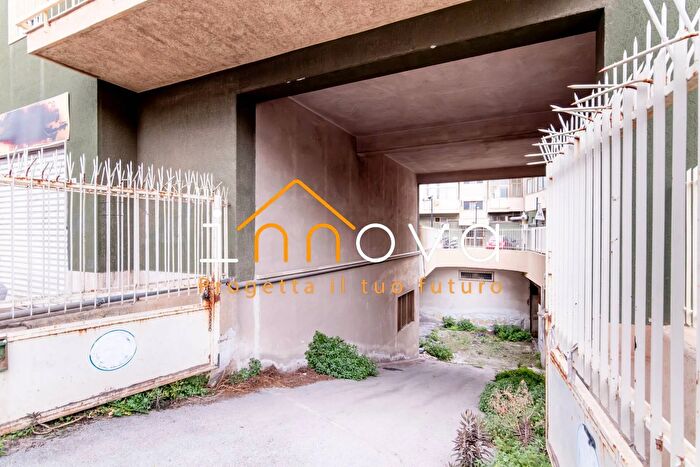 Casa in vendita in Via Felix Mendelssohn, Palermo