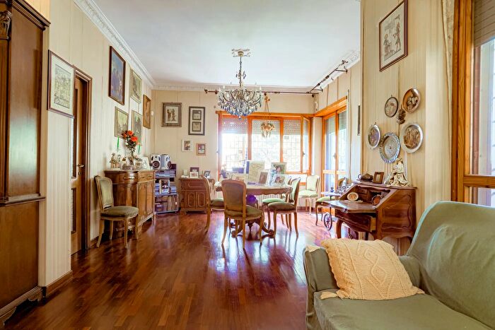 Appartamento trilocale in vendita in Via Giorgio Morpurgo, Roma