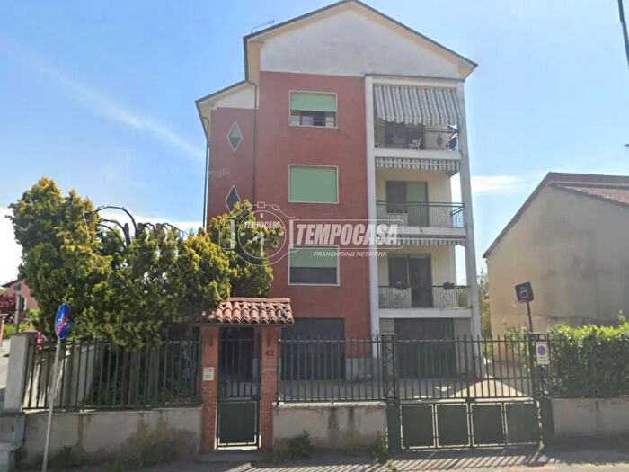 Appartamento quadrilocale in vendita in Via Generale Como, Villastellone