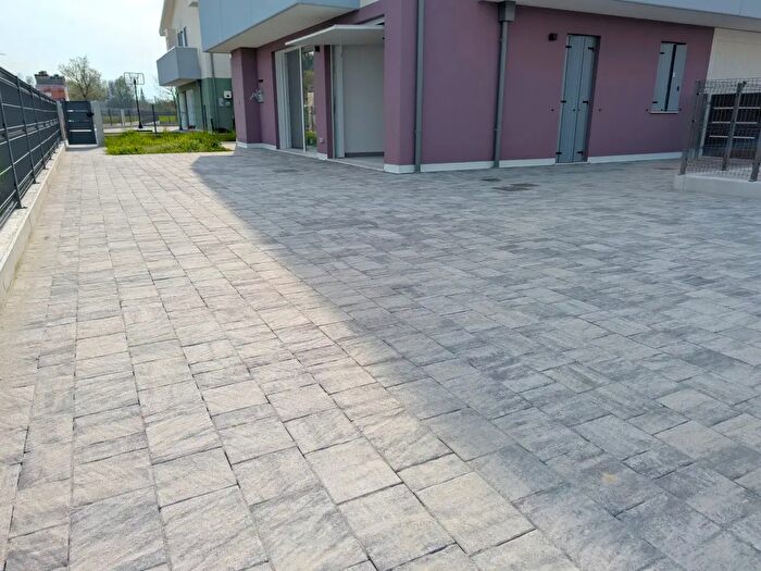 Appartamento trilocale in vendita in Via Carlo Cattaneo, Montegalda