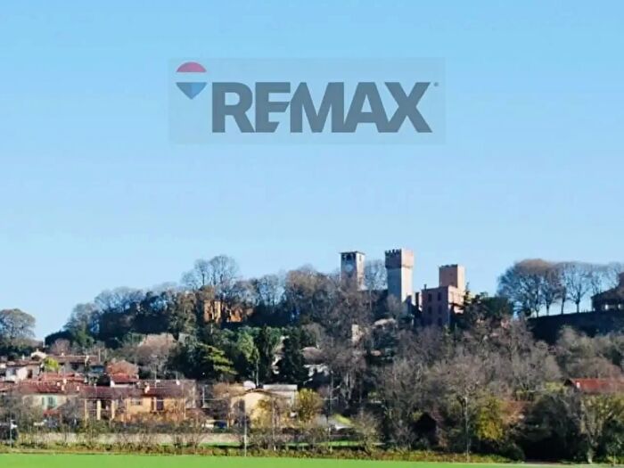 Appartamento trilocale in vendita in Volta Mantovana