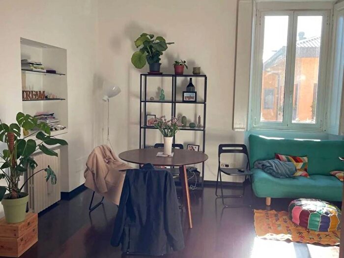 Appartamento bilocale in affitto in Via Eugenio Villoresi, Navigli Darsena, Milano