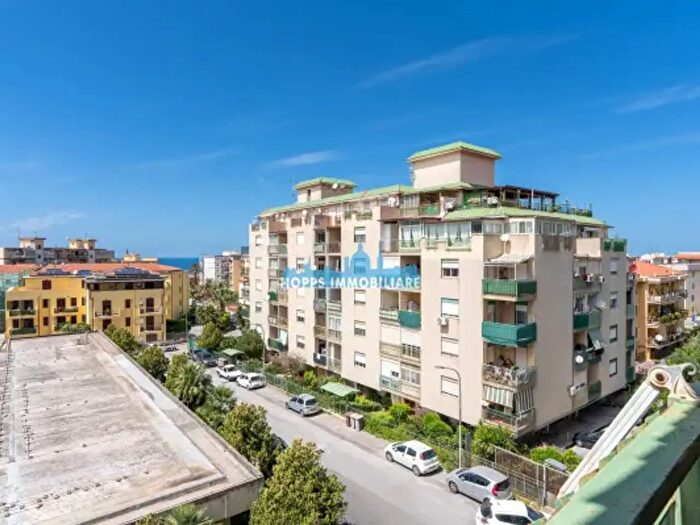 Appartamento quadrilocale in vendita in Via Zima, Capaci