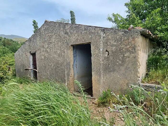 Casa bilocale in vendita in Contradasan Nicola, Polizzi Generosa