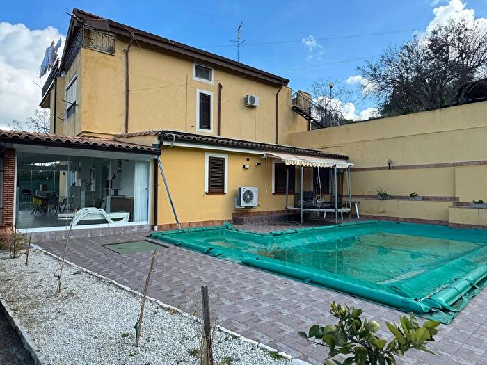 Casa quadrilocale in vendita in Via Santo Spirito Caltanissetta, Caltanissetta