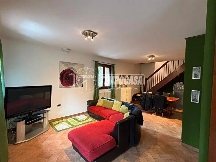 Casa quadrilocale in vendita in Maranello