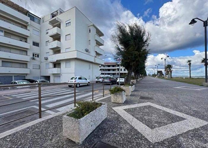 Appartamento trilocale in affitto in Via Lungomare Nauloco, Venetico Marina, Venetico