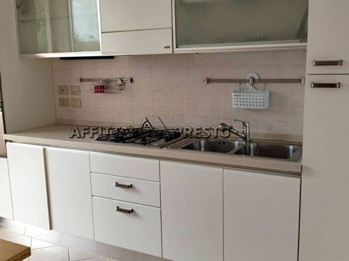 Appartamento trilocale in affitto in VIA ITALO STEGHER, Parco della Resistenza, Forlì