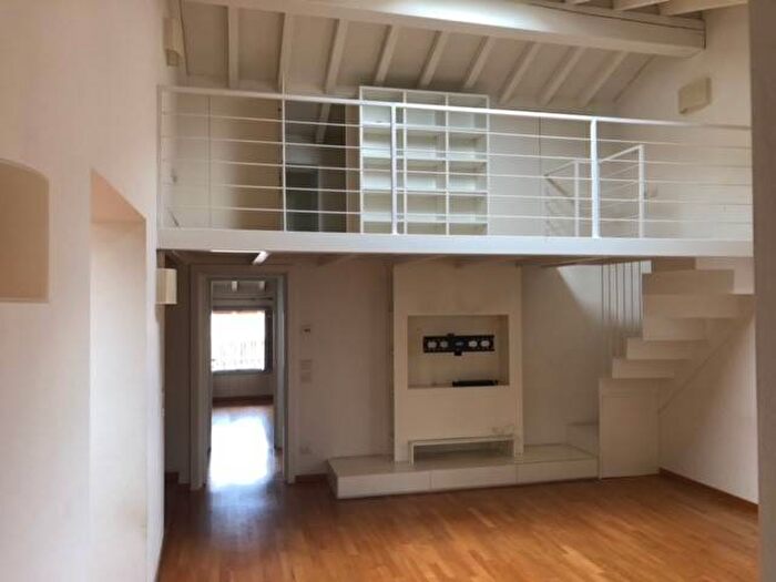 Appartamento quadrilocale in affitto in Centro Storico, Reggio Emilia