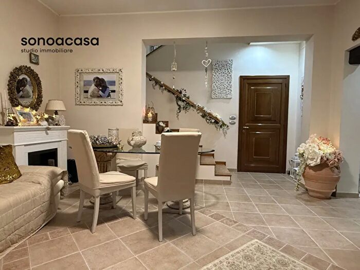 Appartamento con 5 locali in vendita in Strada Provinciale Corinaldese Grazie, Senigallia