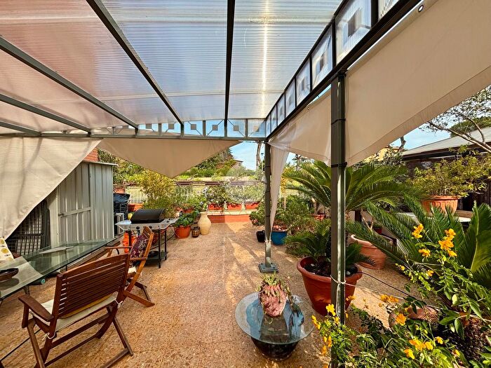 Appartamento bilocale in vendita in Via degli Adimari, Roma