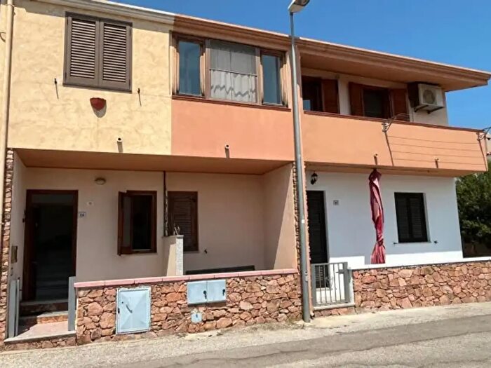 Appartamento quadrilocale in vendita in Via Peppino Mereu, Posada