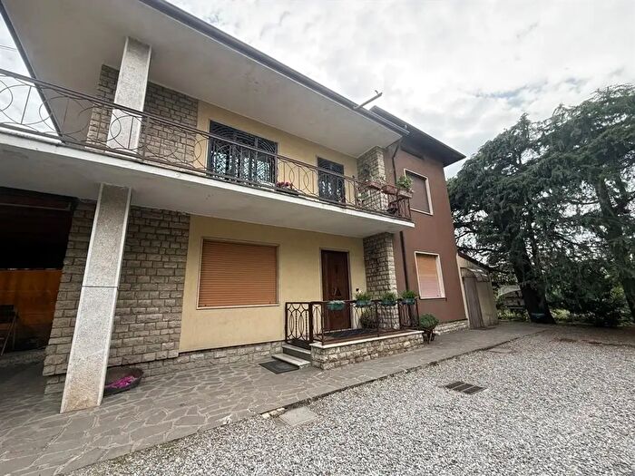 Casa quadrilocale in vendita in Via Mascagni, Palazzolo SullOglio