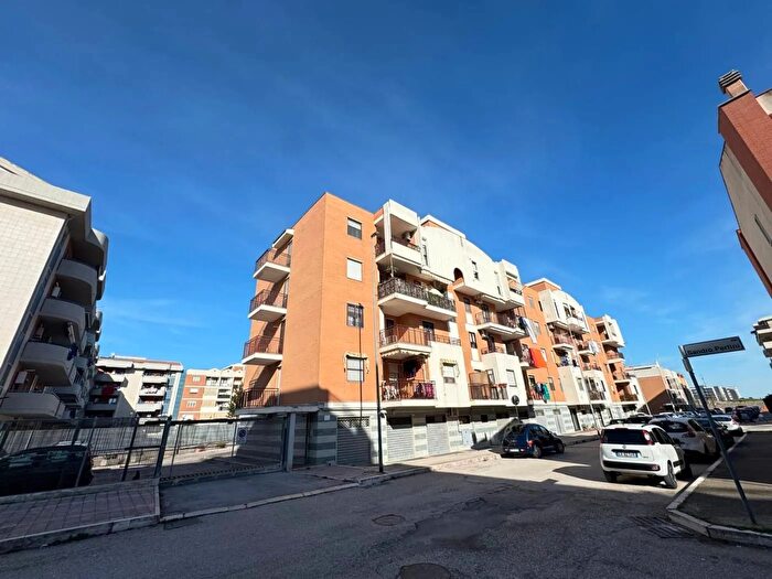 Casa monolocale in affitto in Via Sandro Pertini, Foggia