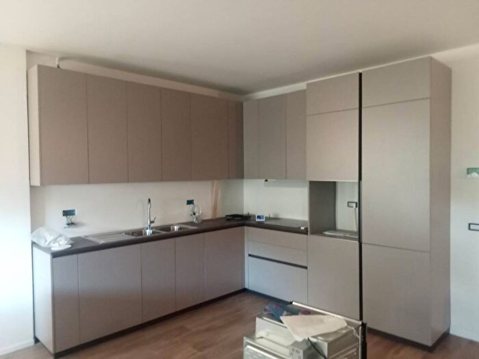 Appartamento trilocale in affitto in Porto, Pesaro