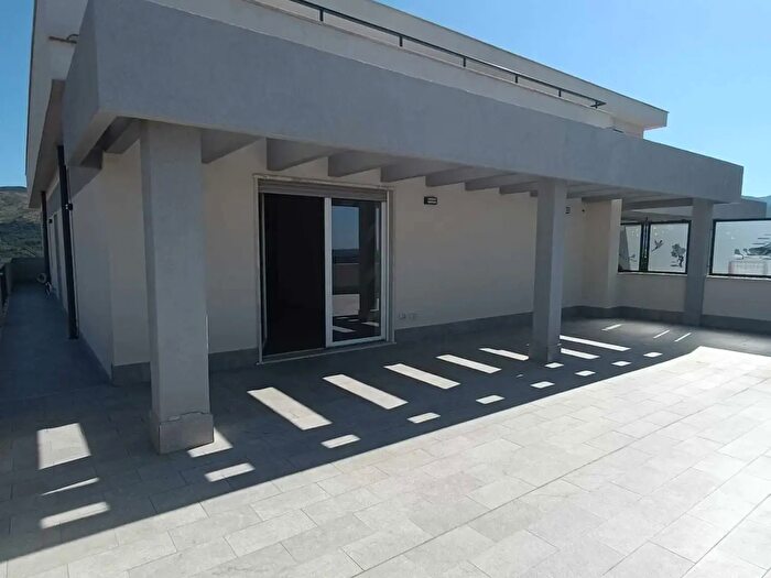 Appartamento quadrilocale in vendita in Via del Risorgimento, Montelibretti