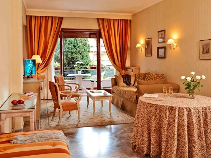 Appartamento trilocale in affitto in Via della Cava Aurelia, Gregorio VII Piccolomini, Roma