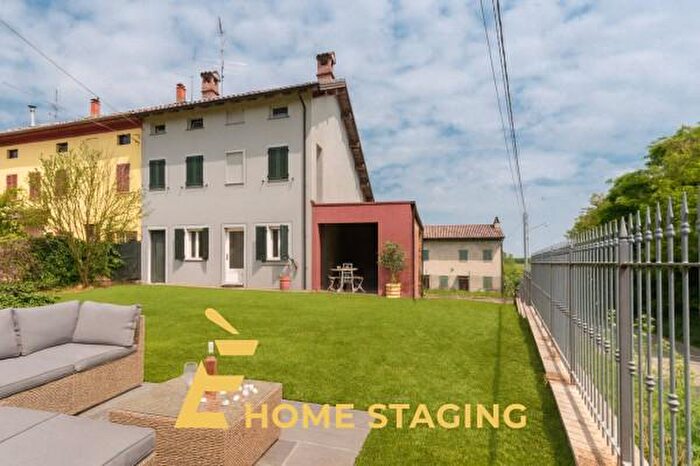 Casa trilocale in vendita in Via Bassignana, Rivarone