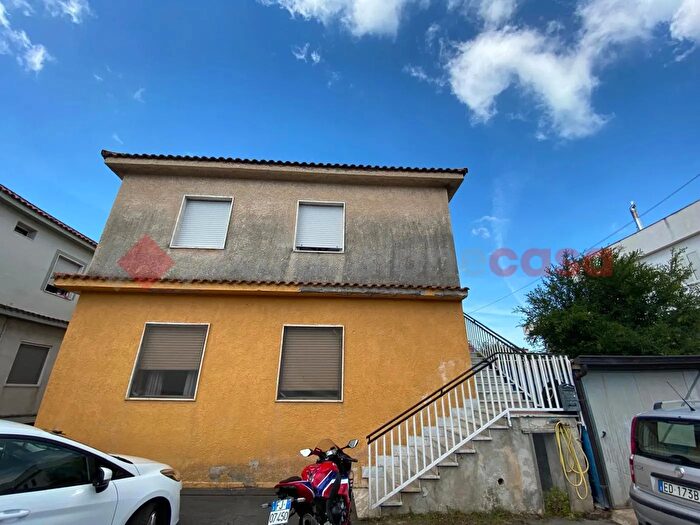 Appartamento trilocale in vendita in Via Sele Snc, Mondragone