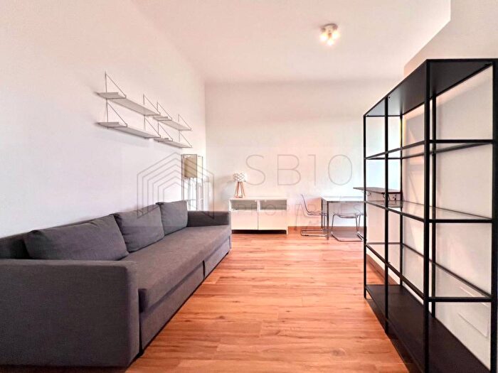 Appartamento bilocale in affitto in Plebisciti Susa, Milano