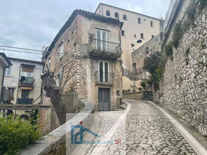 Casa quadrilocale in vendita in Via Granatelle, Montesarchio