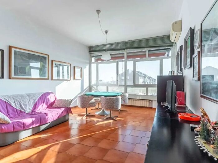 Appartamento con 5 locali in vendita in Largo Risorgimento, Trezzano Sul Naviglio