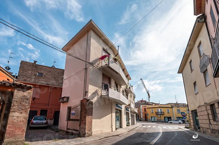 Appartamento trilocale in vendita in Via Paolo Baratta, Noceto