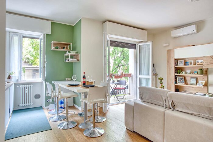 Appartamento monolocale in affitto in Viale Teodorico, Milano