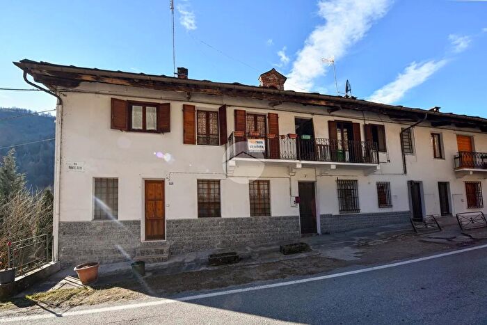 Casa con 5 locali in vendita in Via Montenero, Coazze