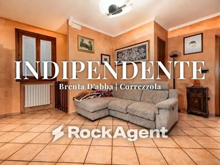 Casa con 6 locali in vendita in Via Argine Sinistro, Correzzola