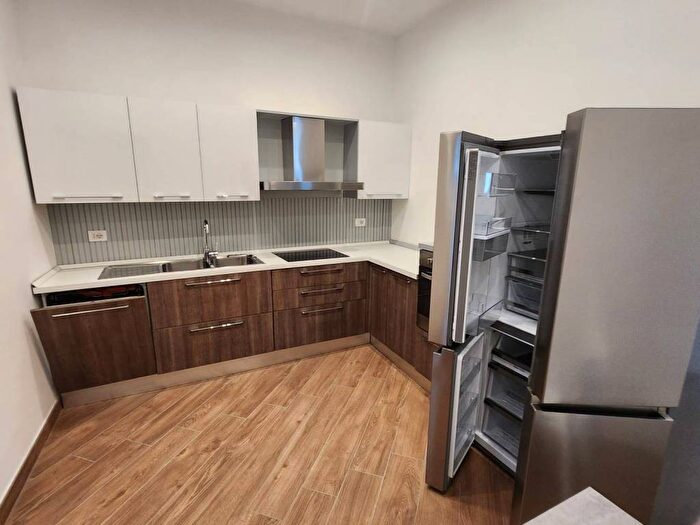 Appartamento bilocale in affitto in Viale Giulio Douhet, Reggia di Caserta, Caserta