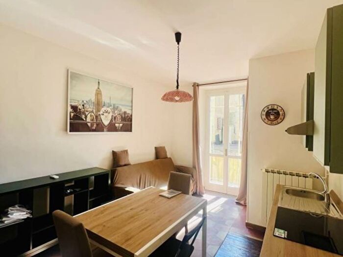 Appartamento trilocale in affitto in VIA NIZZA, Nizza Millefonti, Torino