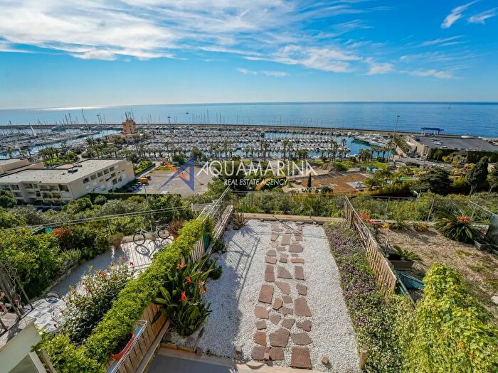 Appartamento bilocale in vendita in Via Cavi, Santo Stefano Al Mare