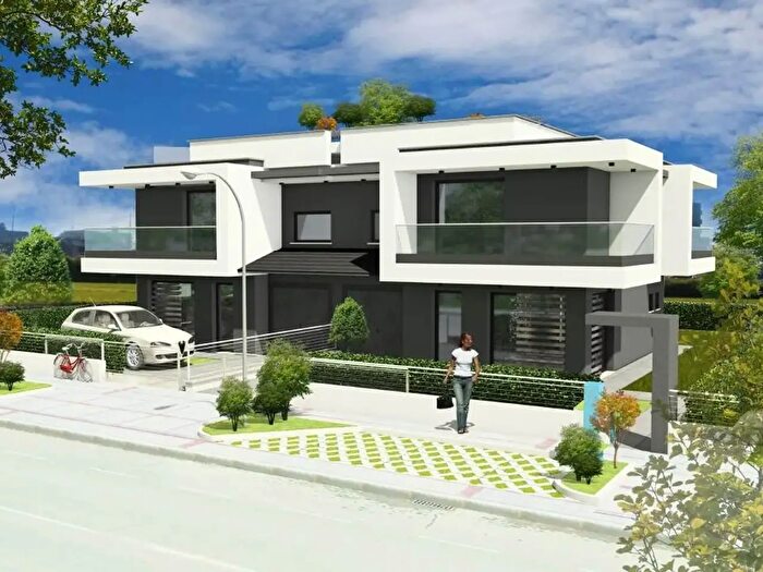 Casa con 6 locali in vendita in Modena