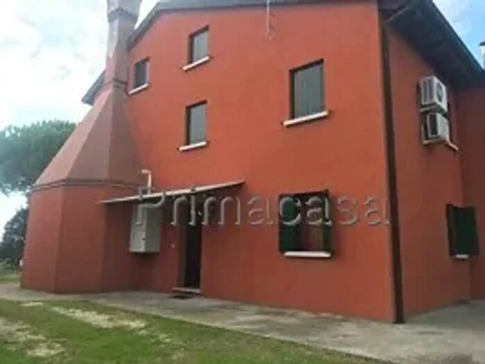 Appartamento bilocale in affitto in Via Saccagnana, Cavallino Treporti